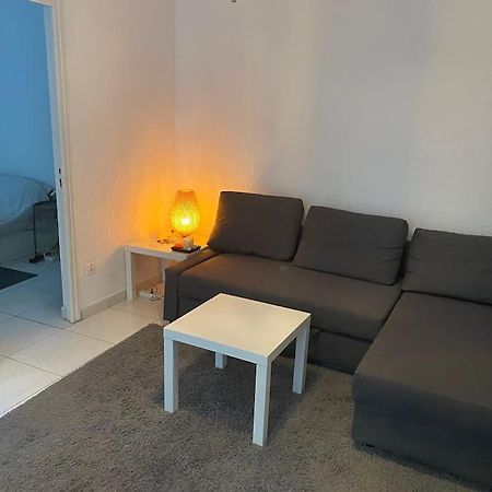 Appt 4 Pers Avec Jardin Ombrage En Centre Ville De Sete Luaran gambar